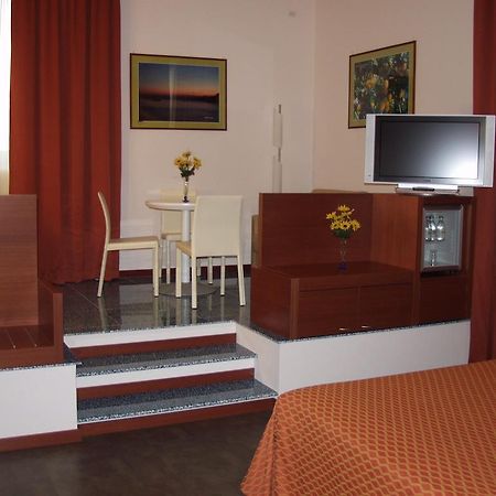 Hotel Mareschi Palace Novara Eksteriør billede