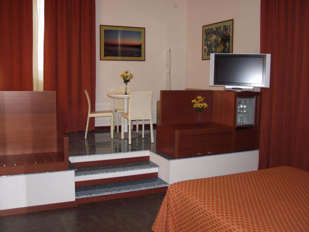 Hotel Mareschi Palace Novara Eksteriør billede